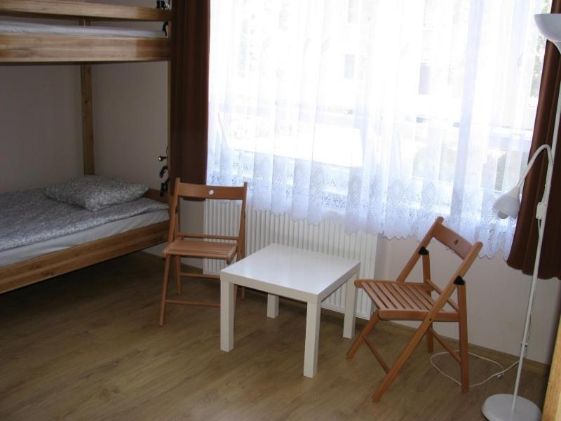 Hostel4U Gdańsk Rom bilde